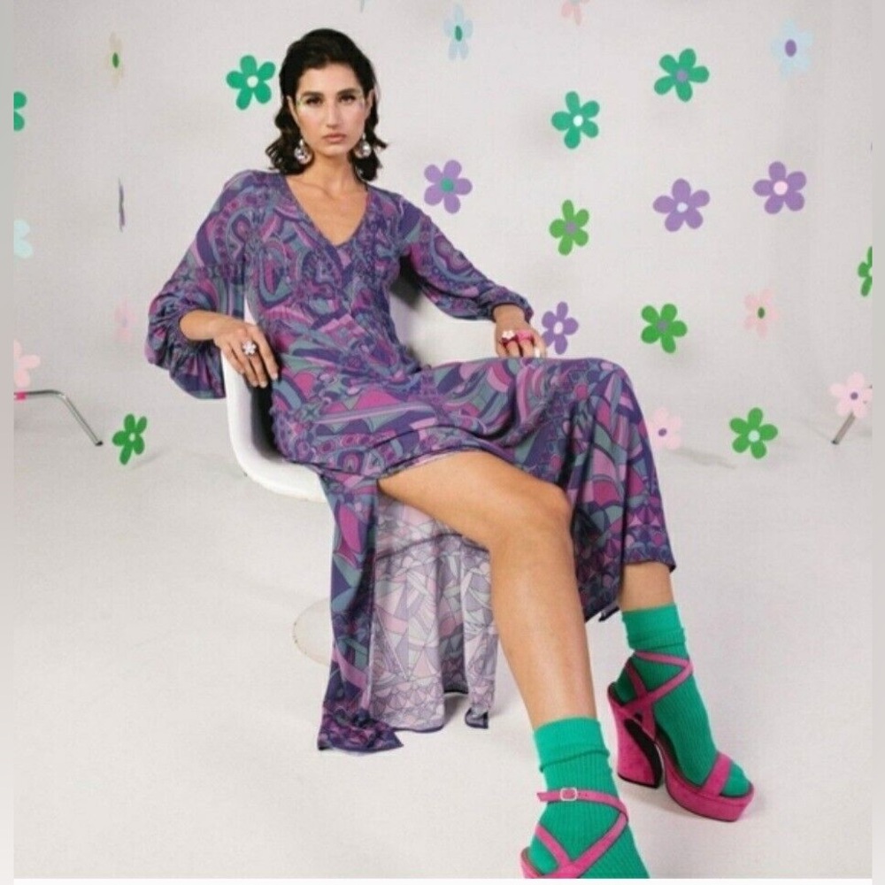 Nine Lives Bazaar Zilla Dress - Picture 4 of 10